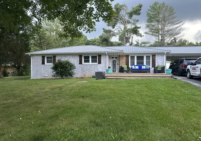 1st image of 1037 Hwy 100, Centerville, TN 37033 | MLS# 3264115