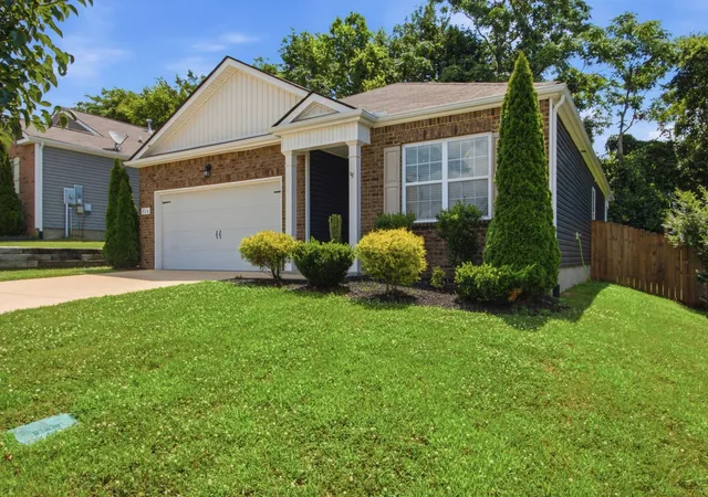 Homes for sale in Columbia, TN | 716 Prominence Rd, Columbia, TN 38401 | MLS# 3269881