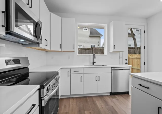 Photo 3 of Townhouse for sale at 229 Prince Ave, Nashville, TN 37207 | MLS# 3264260 | Listing updated on 2026-09-08