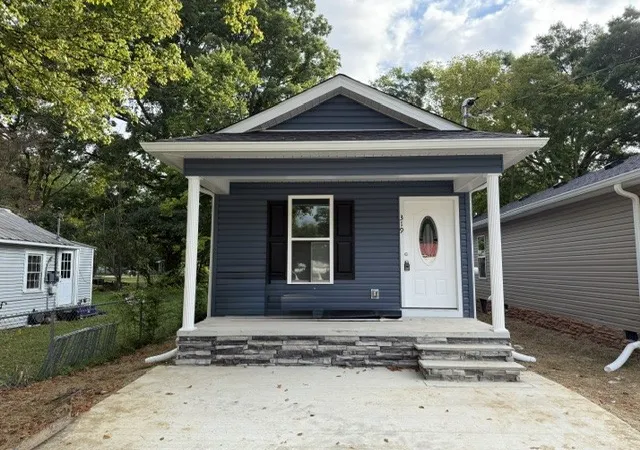 1st image of 319 Gentry St, Tullahoma, TN 37388 | MLS# 3267414