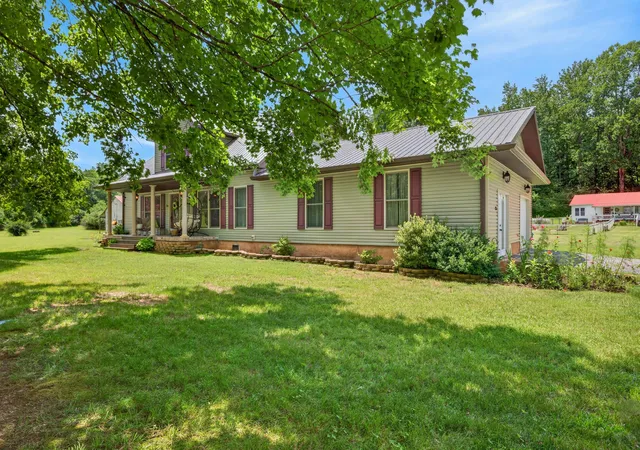 Homes for sale in Dover, TN | 255 Sandy Rd, Dover, TN 37058 | MLS# 3272191