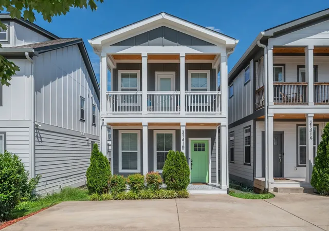 Homes for sale in Nashville, TN | 2141b Burns St, Nashville, TN 37216 | MLS# 3264303