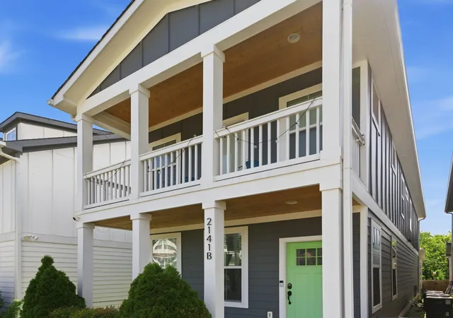 Homes for sale in Nashville, TN | 2141b Burns St, Nashville, TN 37216 | MLS# 3264303