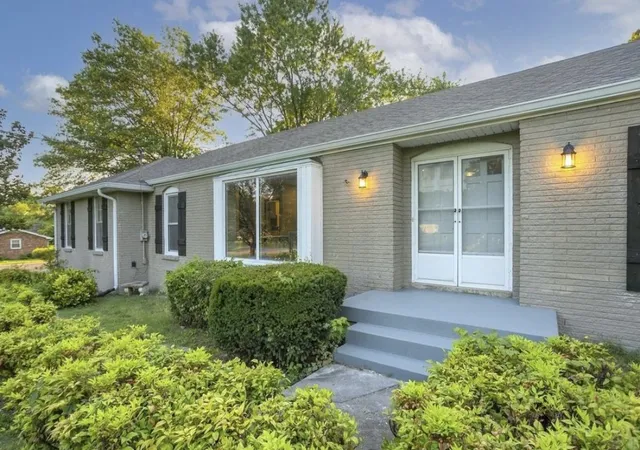 Homes for sale in Goodlettsville, TN | 402 Mason Ln, Goodlettsville, TN 37072 | MLS# 3267399