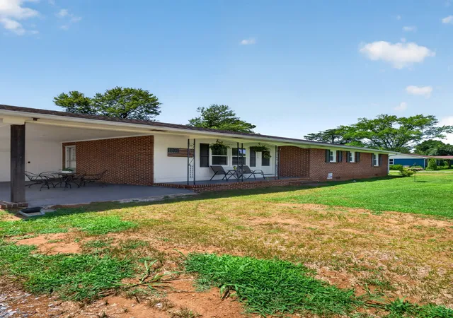 Homes for sale in Mc Minnville, TN | 111 Westwood 5th Ave, Mc Minnville, TN 37110 | MLS# 3268542