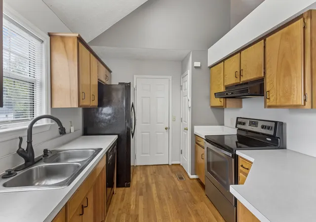 Photo 4 of Single family home for sale at 768 Dover Glen Dr, Antioch, TN 37013 | MLS# 3270678 | Listing updated on 2026-08-20