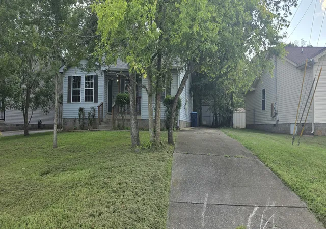 Photo 2 of Single family home for sale at 105 Natchez Ct S, La Vergne, TN 37086 | MLS# 3499496 | Listing updated on 2026-08-12