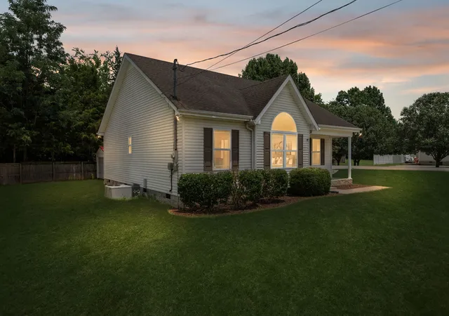 Homes for sale in Lewisburg, TN | 1155 Moreno Ln, Lewisburg, TN 37091 | MLS# 3269692