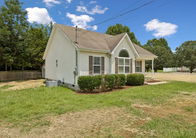 3rd image of 1155 Moreno Ln, Lewisburg, TN 37091 | MLS# 3269692