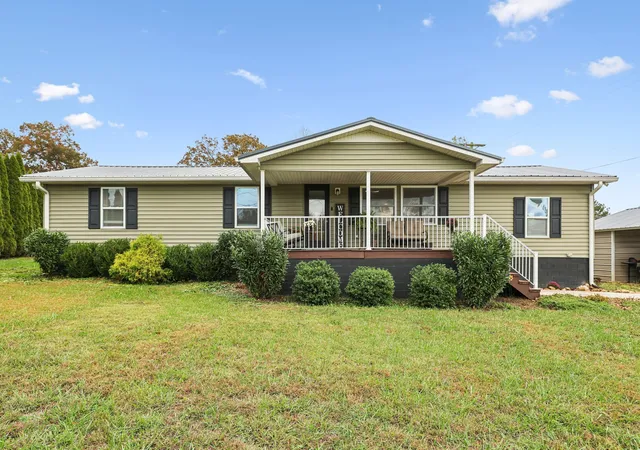 Homes for sale in Manchester, TN | 4775 New Tullahoma Hwy, Manchester, TN 37355 | MLS# 3267451