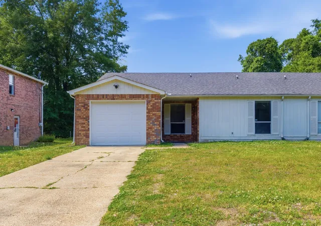 Homes for sale in Madison, TN | 1440 E Cedar Ln, Madison, TN 37115 | MLS# 3267438