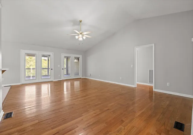 Homes for sale in Chattanooga, TN | 1221 Panorama Dr, Chattanooga, TN 37421 | MLS# 3267466