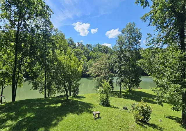 2nd image of 408 Westwood Dr, Mc Minnville, TN 37110 | MLS# 3270666