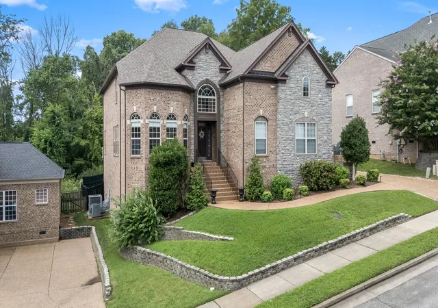 Photo 3 of Single family home for sale at 1508 Simpson Ct, Nashville, TN 37211 | MLS# 3280886 | Listing updated on 2026-08-20
