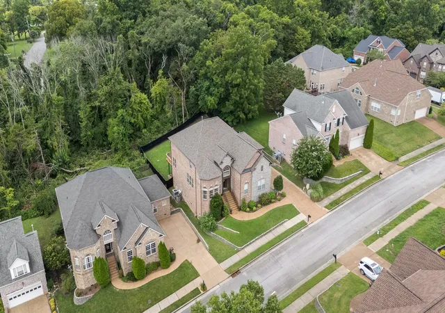 Photo 4 of Single family home for sale at 1508 Simpson Ct, Nashville, TN 37211 | MLS# 3280886 | Listing updated on 2026-08-20
