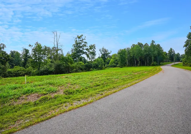 Photo 2 of Land for sale at 5 Peachers Ln, Indian Mound, TN 37079 | MLS# 3281029 | Listing updated on 2026-08-20