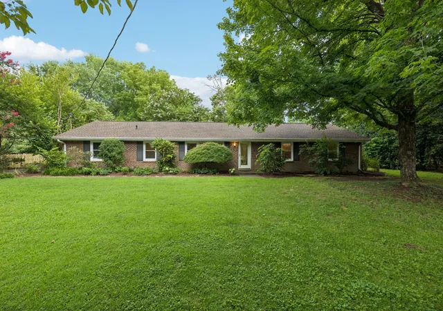 2nd image of 134 Ewingville Dr, Franklin, TN 37064 | MLS# 3282443
