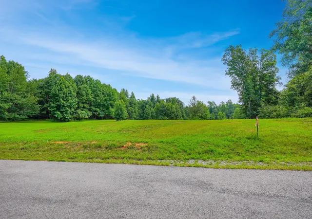 Photo 2 of Land for sale at 7 Peachers Ln, Indian Mound, TN 37079 | MLS# 3281044 | Listing updated on 2026-08-20