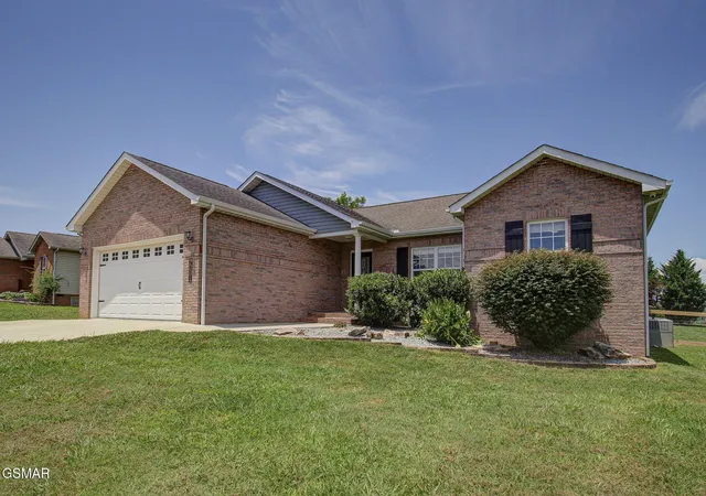 Photo 1 of Sale Pending at 6115 Old Niles Fry Pike, Greenback, TN 37742 | MLS# 3591697 | Listing updated on 2026-09-23