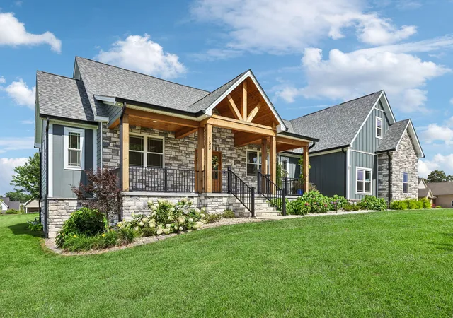 2nd image of 153 Cascade Dr, Winchester, TN 37398 | MLS# 3301961