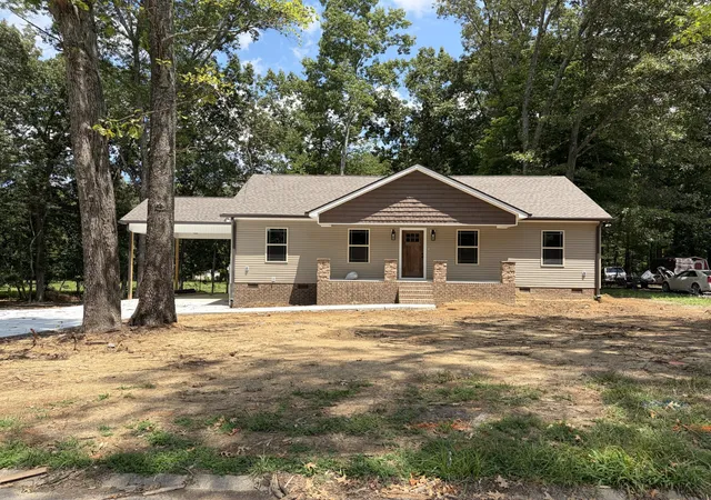Homes for sale in Tullahoma, TN | 614 Wanda Ln, Tullahoma, TN 37388 | MLS# 3269433
