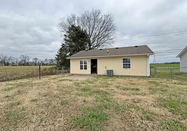 26th image of 915 Stateline Rd, Oak Grove, KY 42262 | MLS# 3285466