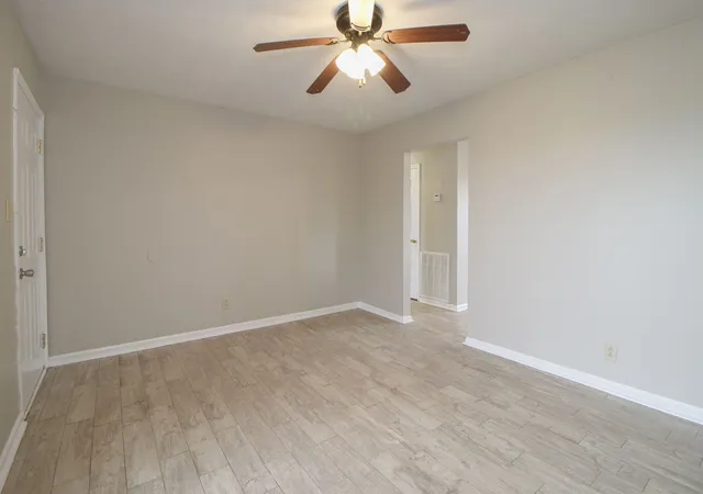 5th image of 915 Stateline Rd, Oak Grove, KY 42262 | MLS# 3285466