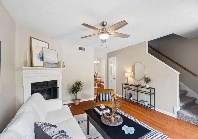 Photo 4 of Townhouse for sale at 161 Thistle Ln, Hermitage, TN 37076 | MLS# 3312091 | Listing updated on 2026-09-22