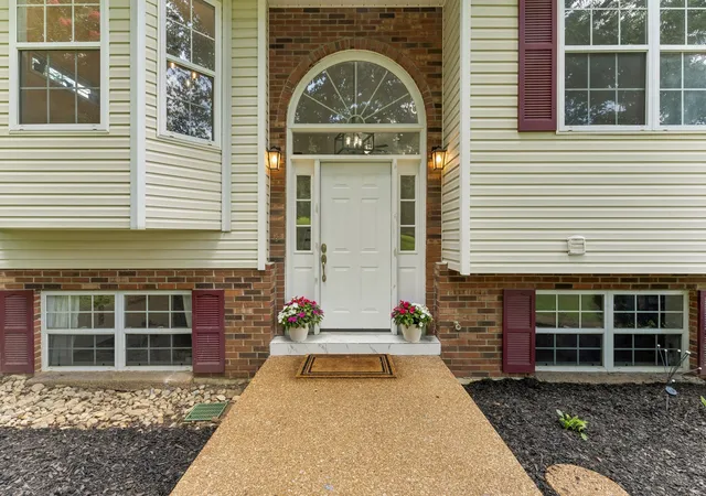 Photo 4 of Single family home for sale at 2024 Big Oak Dr, Spring Hill, TN 37174 | MLS# 3270646 | Listing updated on 2026-10-12