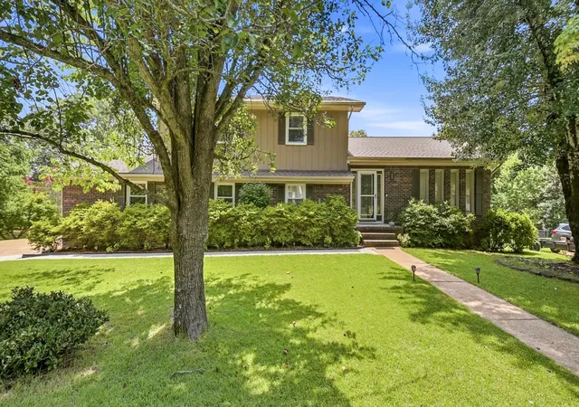 1st image of 6700 Moss Lake Dr, Hixson, TN 37343 | MLS# 3514185