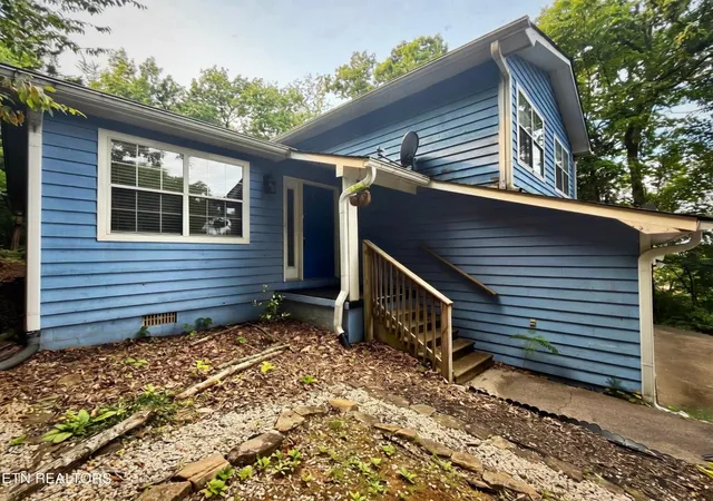 2nd image of 8122 Wiebelo Dr, Knoxville, TN 37931 | MLS# 3269126