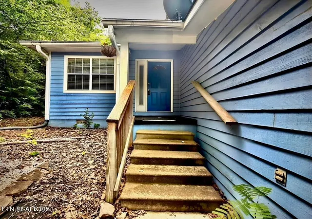 3rd image of 8122 Wiebelo Dr, Knoxville, TN 37931 | MLS# 3269126