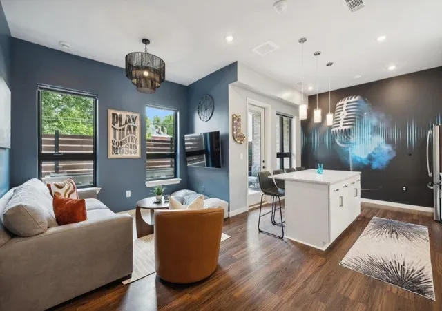 1st image of 1014 16th Ave S #104, Nashville, TN 37212 | MLS# 3270677
