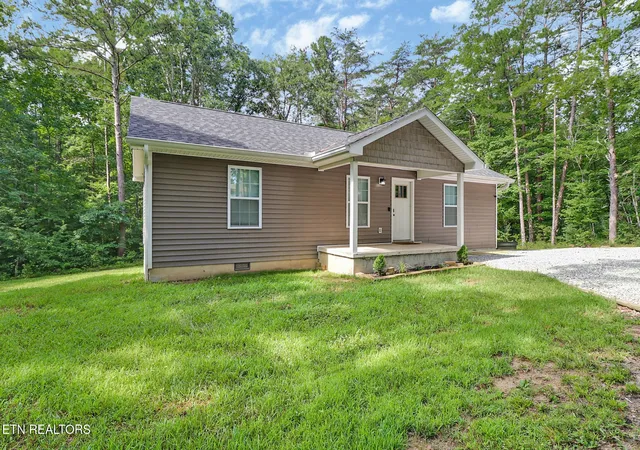 Homes for sale in Grimsley, TN | 152 Goney Rd, Grimsley, TN 38565 | MLS# 3269129