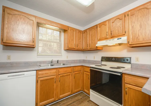 Photo 20 of Multi family home for sale at 587 Baker Rd, Martin, TN 38237 | MLS# 3276724 | Listing updated on 2026-10-02