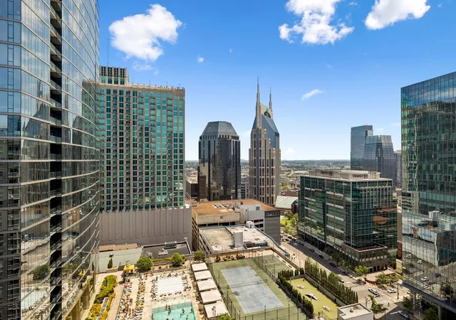 Homes for sale in Nashville, TN | 555 Church St, Nashville, TN 37219