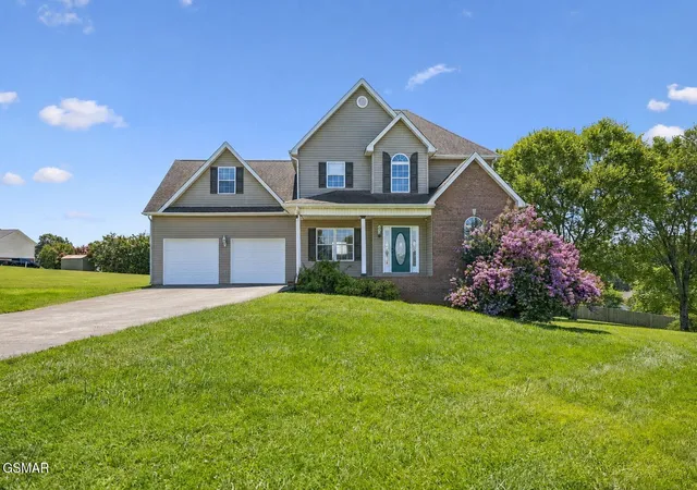 Photo 1 of Single family home for sale at 3135 Blueberry Dr, New Market, TN 37820 | MLS# 3591705 | Listing updated on 2026-09-25