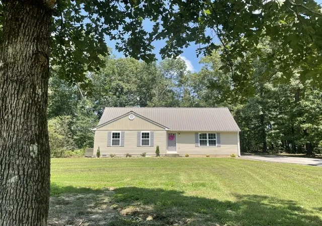 2nd image of 9098 Redbud Ln, Nunnelly, TN 37137 | MLS# 3269429