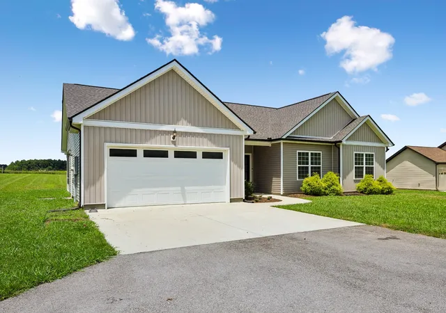 Homes for sale in Morrison, TN | 731 N Main St, Morrison, TN 37357 | MLS# 3269449
