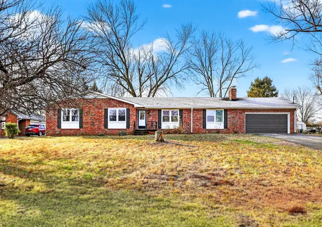 2nd image of 519 Meadowlawn Dr, Franklin, KY 42134 | MLS# 3269419