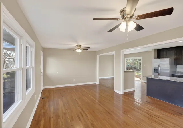 4th image of 519 Meadowlawn Dr, Franklin, KY 42134 | MLS# 3269419