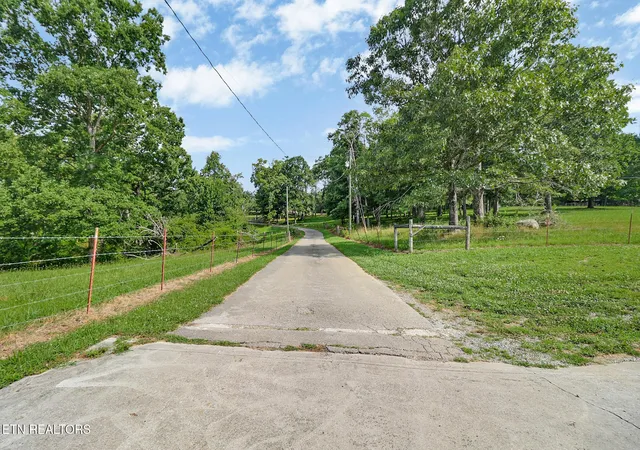 3rd image of 1041 Walt Reed Rd, Grandview, TN 37337 | MLS# 3269463