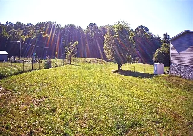 2nd image of 93 Pawnee Dr, Bradyville, TN 37026 | MLS# 3277691