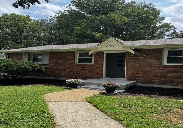 Photo 3 of Single family home for sale at 504 Mcdonald Dr, Nashville, TN 37217 | MLS# 3271972 | Listing updated on 2026-10-04