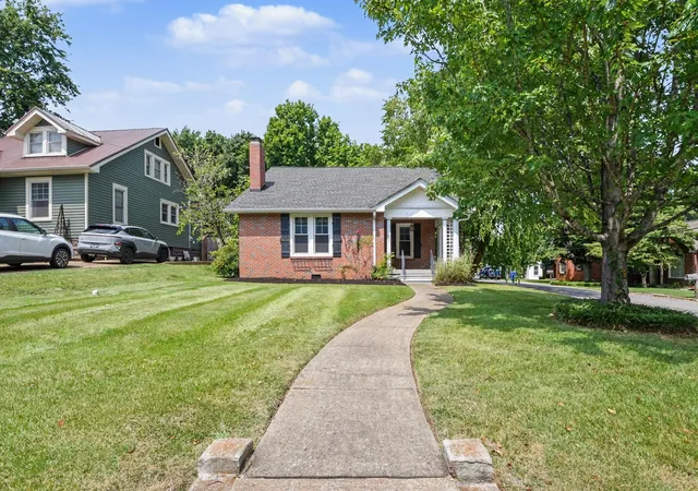 2nd image of 301 Garner St, Springfield, TN 37172 | MLS# 3270402