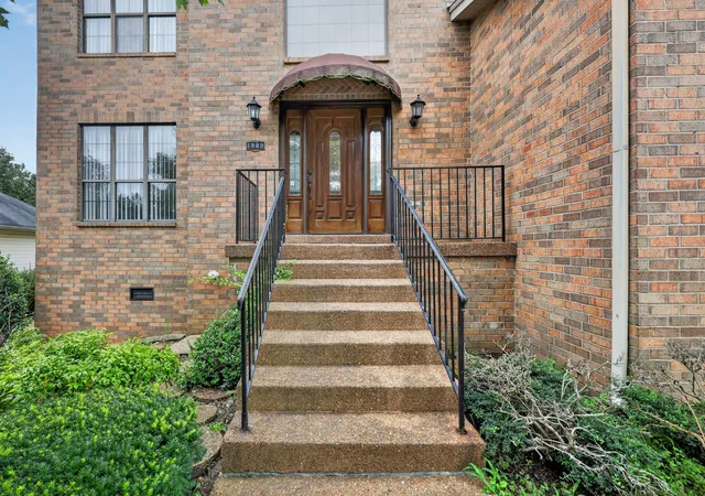 Photo 3 of Single family home for sale at 1909 Argo Ln, Nashville, TN 37211 | MLS# 3269696 | Listing updated on 2026-09-01
