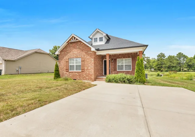 Homes for sale in Springfield, TN | 155 Julia Ann Ct, Springfield, TN 37172 | MLS# 3269716