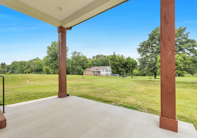 Homes for sale in Springfield, TN | 155 Julia Ann Ct, Springfield, TN 37172 | MLS# 3269716