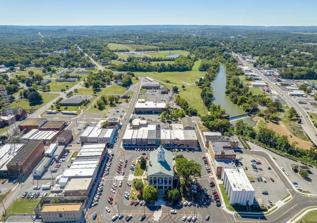 56th image of 715 S Cannon Blvd, Shelbyville, TN 37160 | MLS# 3297890
