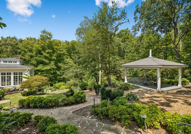 Photo 3 of Sale Pending at 338 Haddon Ct, Franklin, TN 37067 | MLS# 3270003 | Listing updated on 2026-09-14